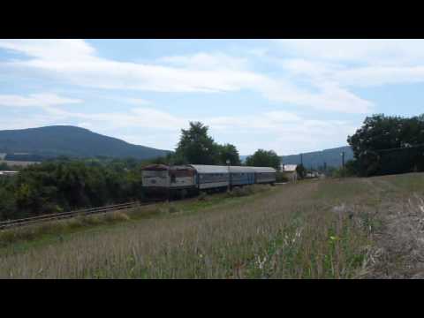 ČD 749 107 s Rychlíkem Švejk