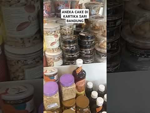 ANEKA CAKE DAN SNACK DI KARTIKA SARI BANDUNG #cake #snacks #snack #kartikasari #bandung