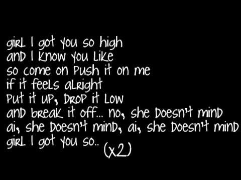 Sean Paul- She Doesn't Mind *lyrics*
