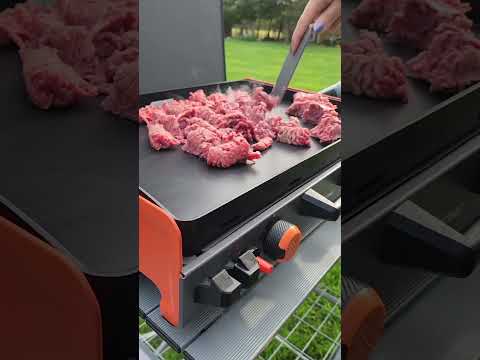 Blackstone Camping Griddle! Find the griddle and all the accessories in my link & at Walmart!