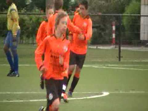 Toernooi Amstelland United 28 mei 2011 Doelpunt Nicky (laat)