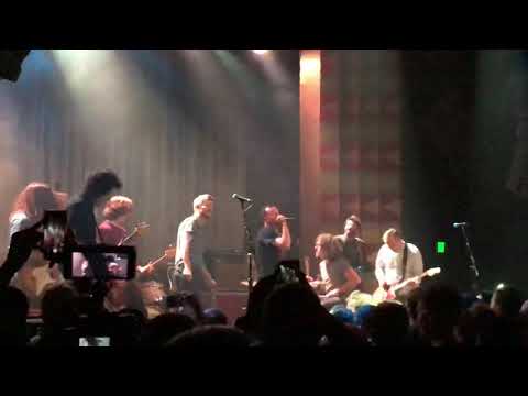 Touch&eacute; Amore + self defense family