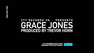 Grace Jones "The Fashion Show" (USA Edition)