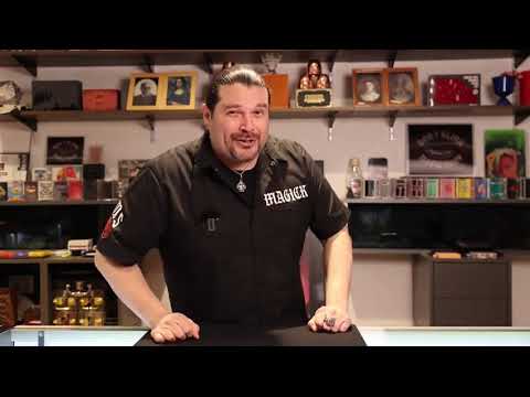 Saturn Magic - Dr. Schwartz's FLOATING LIGHT BULB by Martin Schwartz - Trick