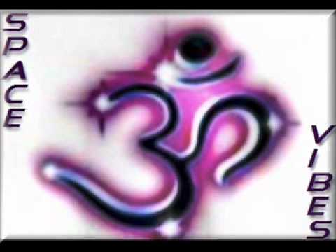 The Nommos - Between Worlds