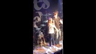 Charles Kelley feat. Cassadee Pope - I Wish You Were Here - 5/3/2016, Nashville
