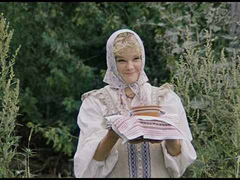 Как изменилась Александра Захарова. Известный отец и почему в 58 лет актриса одна