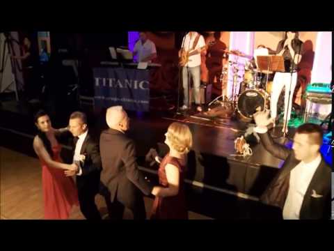 Grupa Titanic-ulazak u salu-Brad Pitt -Rapperswill-Svicarska