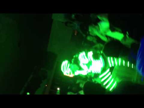 El Paris pres. Christian Tanz & Warez Man @ Deniro - Atomik