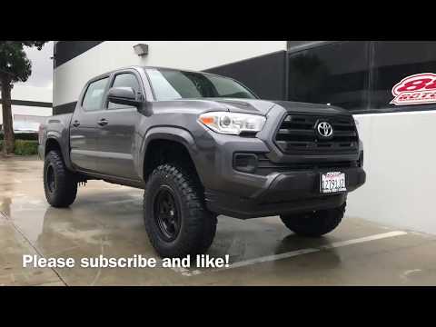 2017 Toyota Tacoma with 3” level and 17” Fuel JM2 wheels & 33” RBP MT Tires!