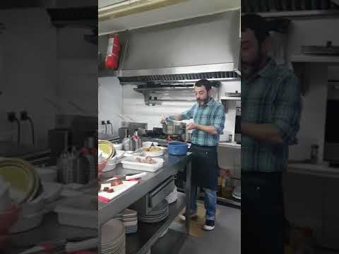 download lagu mp3 mp4 Basico Restobar, download mp3 Basico Restobar free downloadn, video klip Basico Restobar