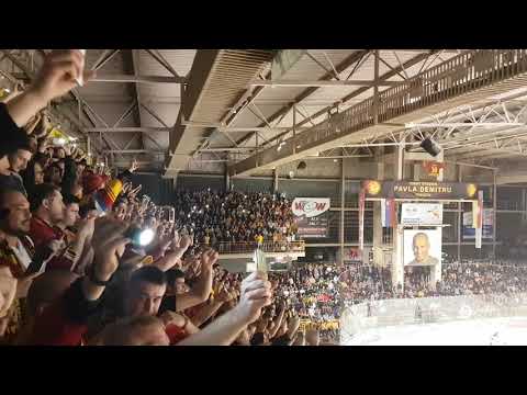 DUKLA Trenčín - HKM Zvolen, 6. Semifinálový zápas, oslavy postupu do finále.