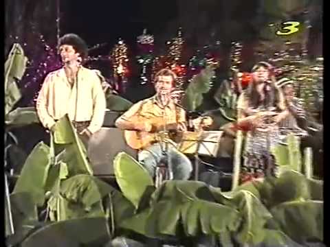 Video thumbnail for Eretz Tropit Yafa - ארץ טרופית יפה
