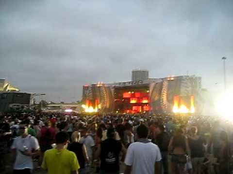 Ultra Music Festival UMF 2009 Day 2: Wippenberg vs Marc Vision - Chakalaka's Time Gate (AvB Remash)