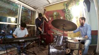 No Worries (Robert Glasper) - André Grella trio