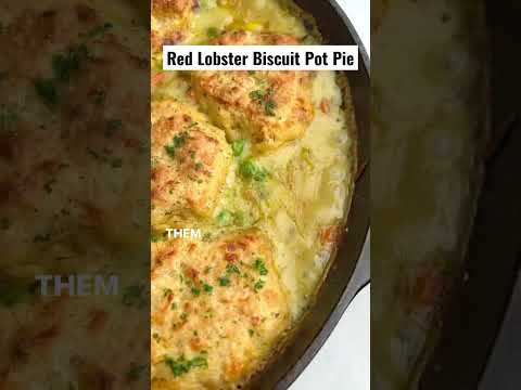 Cheddar Bay Biscuit Pot Pie - recipe at BadBatchBaking. com