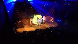 Anjulie LIVE- White Lights