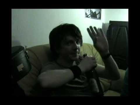 Headz Up King - Squeeze Me (official video)