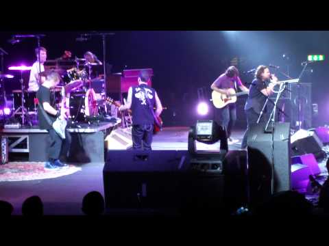Pearl Jam Love Reign O'er Me LIVE Saturday July 7, 2012 STOCKHOLM, SWEDEN