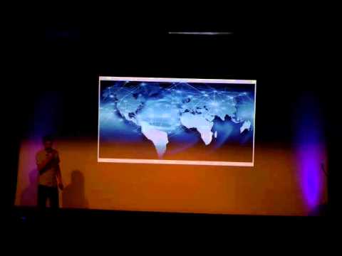 Simon Bard beim 1. Science Slam in Erlangen