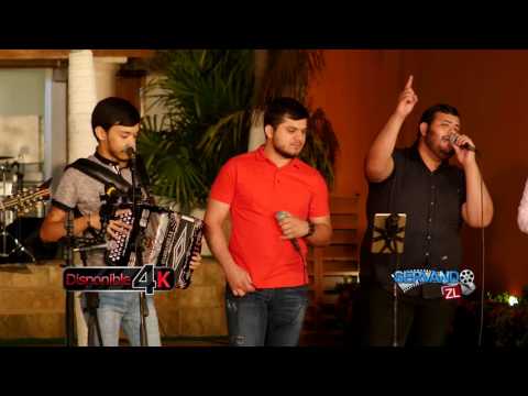 Grupo Clasificado Ft. Los De La B - El C14 (En Vivo 2017)