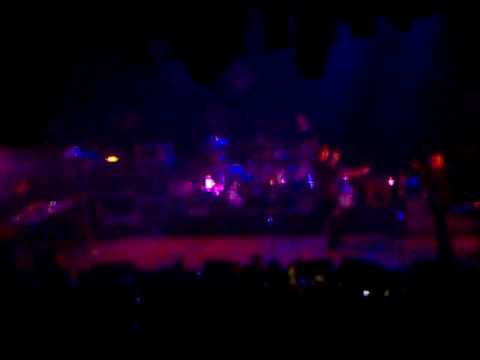 Thumbnail for Them Crooked Vultures - Interlude with Ludes - LIVE @ o2 Academy Birmingham by Them Crooked Vultures
