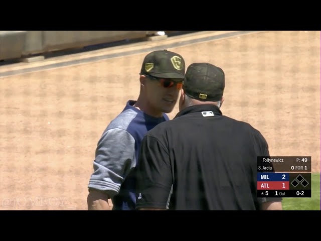 Craig Counsell gets ejected for telling the home plate ump to watch the game, a breakdown