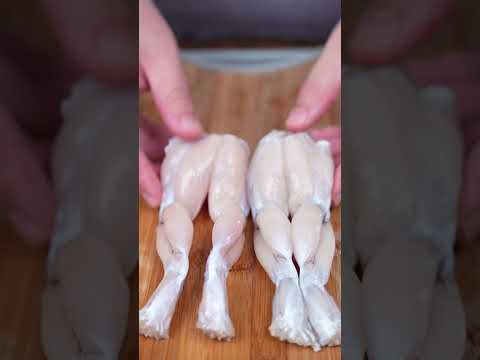 Have You Ever Try Frog Legs  With The Best French Onion Soup | English Subtitles