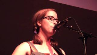 Laura Veirs - &quot;Magnetized&quot;