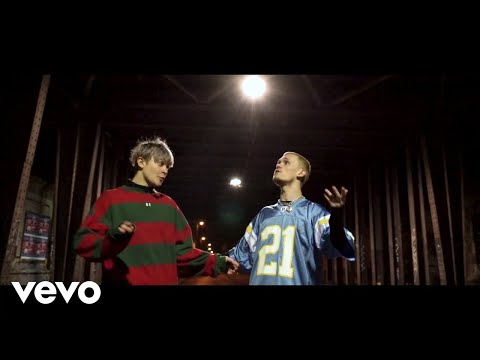 Bars and Melody - Addicted (Official Video)