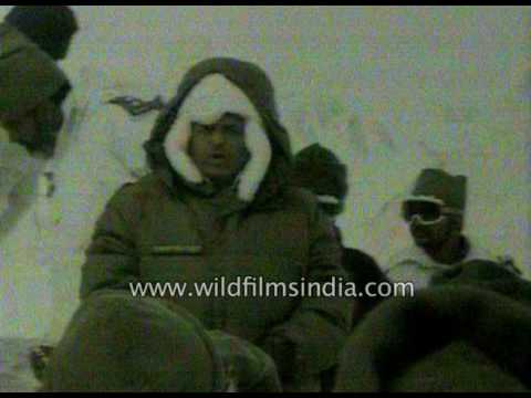Siachin glacier aerial views: Defence minister Mulayam Singh Yadav visit, 1997