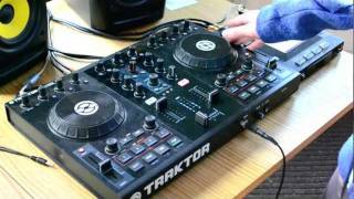 Caution DJ: First Dubstep Mix of 2012 with the Traktor Kontrol S2