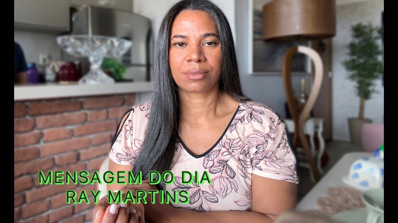 REVELADO o carro de alguém chegando na porta depois você feliz com a chegada da vitória tão guardada