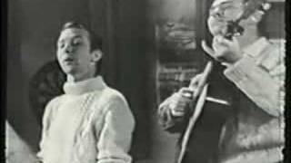 Whistling Gypsy Rover-Clancy Brothers &amp; Tommy Makem 1/11