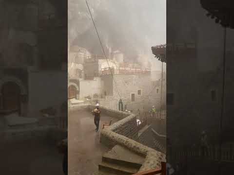 SÜMELA MERYEMANADA TULUM HAVALARI  (GÖKHAN ALPTEKİN)