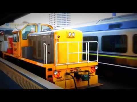 TRAINVID: The Northern Explorer get shunted with locomotives DXB 5074 and DC 4041 and the rear.