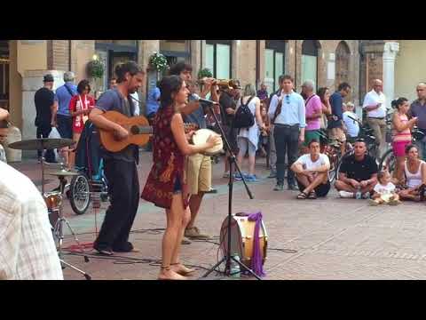 Buskers Festival 2018 - Mombe’