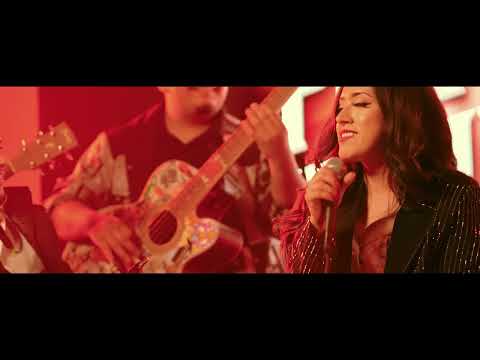 JANINE X VALDEZ GARZA - DOS BOTELLAS DE MEZCAL (COVER) (EN VIVO) (4K)