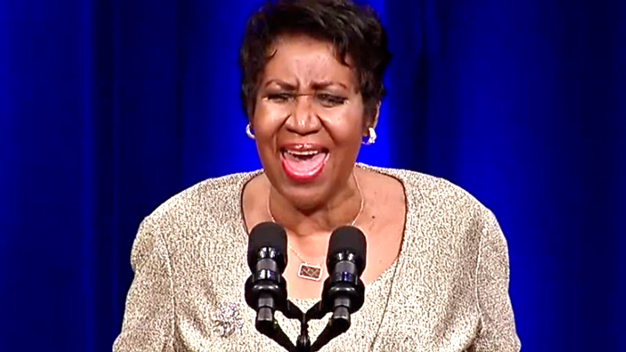 Aretha Franklin Sings "America, The Beautiful" for Eric Holder's Farewell thumnail