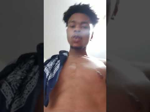 Gbaby T.G staccin to Dw Flame Music 😂😂😂