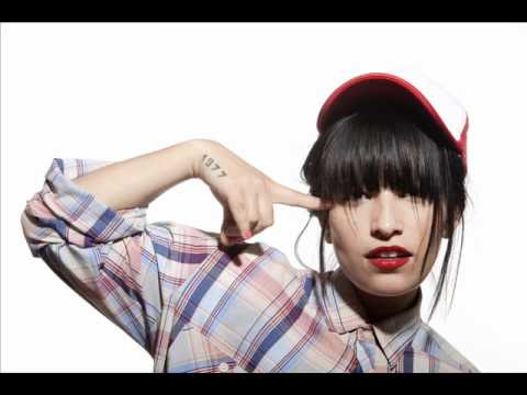 RAP CHILENO Chico Claudio Ft. Anita Tijoux - Como Le Ponemos