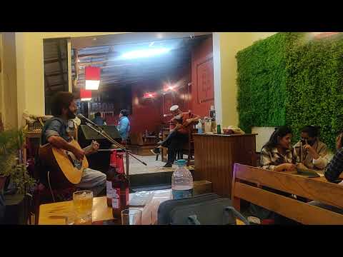 Karaoke | Noodles Restaurant | Manali | Rainy Evening | by Vinso Kamrun