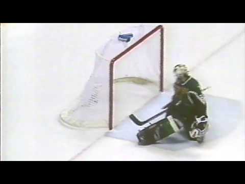 Scott Stevens Goal - Game 1, 2000 Stanley Cup Final Devils vs. Stars