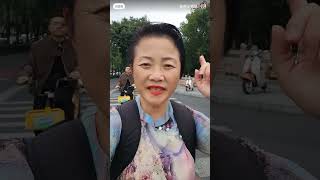 小玳姐忧国忧民忧工资