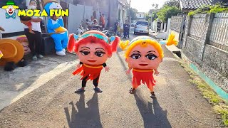 Download lagu BADUT LUCU 🤡 BADUT MAMPANG KEMBAR MEIMEI SUPER LUCU meimei clown twins joget tiktok BADUT BADUT LUCU mp3