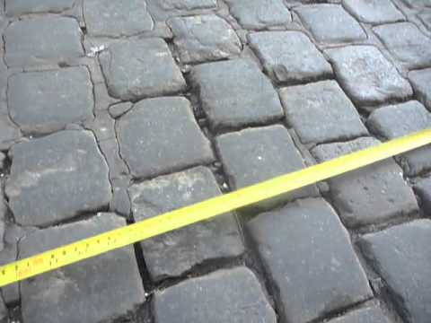 The old cobbles done many years ago at the top in the Market Square
