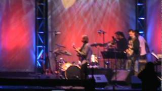 Brian Hughes. Son y Lola. Providencia Jazz 2011. 11-01-01.