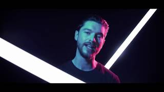Locnville - Lemon Moon [Official Video]