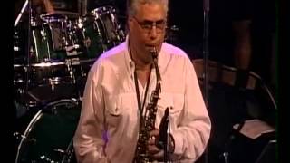 Christopher Cross  -   Arthur's Theme (Best That You Can Do).