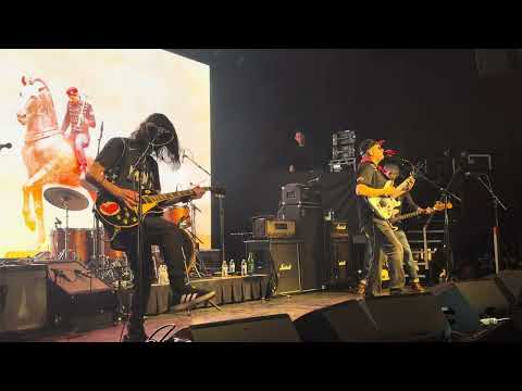 Tom Morello - RATM origin story + Rage/Audioslave Medley